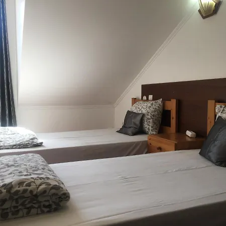 Benformoso Hostel *