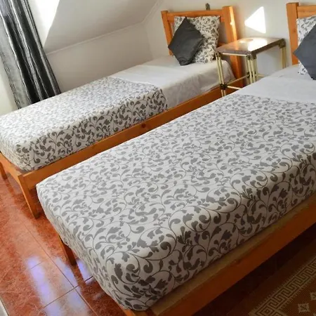 Benformoso Hostel *